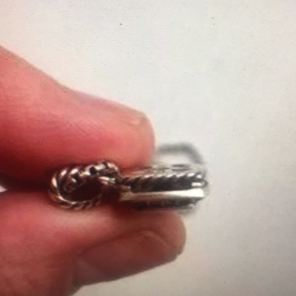 Necklace - Picture 3 of 4